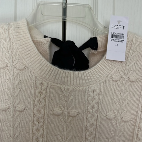 Loft cream sweater with black bow - Picture 2 of 4